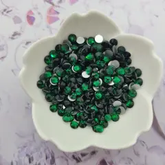 Emerald - KiraKira Glass Rhinestones by CrystalNinja