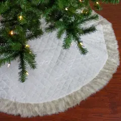 Northlight 48" Beige and Ivory Contemporary Christmas Tree Skirt
