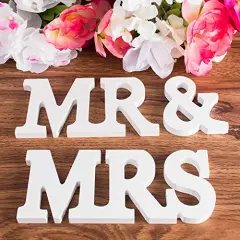 White Wooden Mr and Mrs Signs Wedding Present for Party Table Top Dinner Decoration, Display Stand Figures, Home Wall