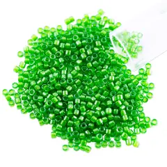 Miyuki Delica Seed Bead 11/0 Color Lined Leaf Green