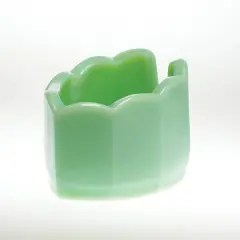 Mosser Glass Spoon Rest Scalloped Edges Jadeite Green 4 x 2.75 inch
