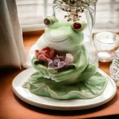 Ceramic Frog With Flowers Figurine, Home D&eacute;cor, Gift for Her, Mom, Spring D&eacute;cor, Cottagecore, Nature Lover Gift