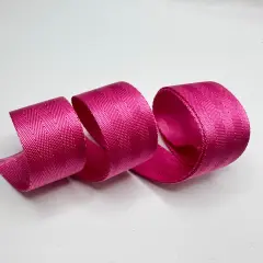 Hot pink 1&rdquo; Seatbelt Webbing (by the yard)