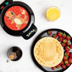 Uncanny Brands Pokemon Charmander Waffle Maker