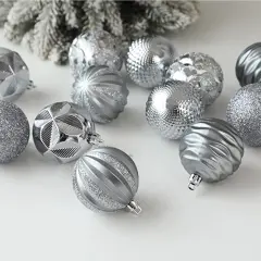 Christmas Tree Ornaments, 34PC Christmas Ball Decoration Silver