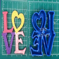 LOVE Silicone Freshie Mold