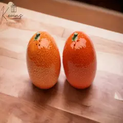 Hand Painted Ceramic Orange Salt & Pepper Shakers, Home D&eacute;cor, Gift for Her, Gift for Mom, Kitchen D&eacute;cor, Farmhouse D&eacute;cor
