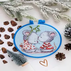 Cross-stitch kit Fallen in love mice