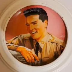 ELVIS PRESLEY "PRIVATE PRESLEY" 8" COLLECTOR PLATE