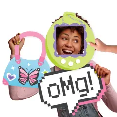 Big Dot of Happiness 00s Y2K - Virtual Pet, Purse, and Talk Bubble Decorations - 2000s Party Large Photo Props - 3 Pc