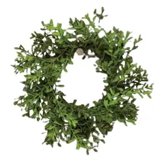 New England Boxwood Ring 7"