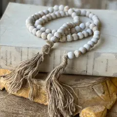 Beaded Garland 59" &ndash; Decorative Wooden Beads for Mantel, Tabletop, Holiday & Everyday Home D&eacute;cor - Holiday Tree