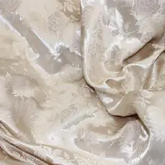 1 Yard Champagne Rose Floral Jacquard Satin 60/59&Prime; Width 100 Percent Polyester