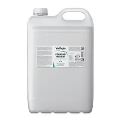 Vallejo Acrylic Pouring Medium - 5 Liter