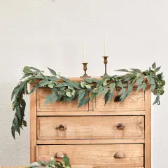 6FT Greenery Eucalyptus Garland, Spring Eucalyptus Garland for Home Decor Wedding Garland for Table Centerpieces & Wedding Arch Floral Arrangements 6FT Real Touch Silk Stems
