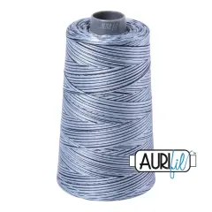 Stonewash Blues - Variegated (4669) | 28wt Cone (3300M / 3609Y) | Aurifil Thread