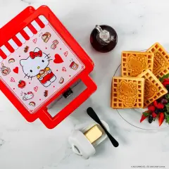 Uncanny Brands Hello Kitty Deluxe Waffler