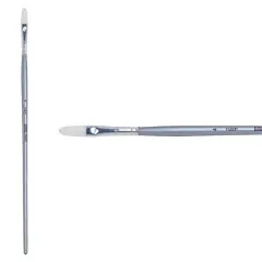 Liquitex Basic Brush Filbert 4