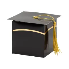 GRADUATION CAP TREAT BOXES