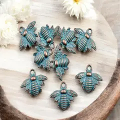 *50* 21x16mm Copper Patina Bee Charms