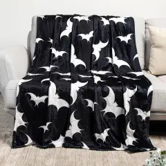 Gothic Bat Pattern Throw Blanket - Halloween Themed