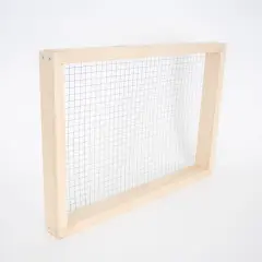 Stoney Acres Candy Board Feeder for 8-Frame Langstroth Hive, Essential Winter Feed for Bees, Durable and Easy-to-Use, Keeps Bees Fed In Cold Months