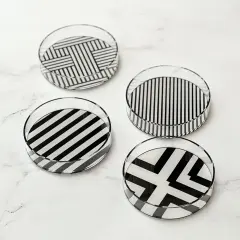Lucite Black & White Dessert Plates 4pk