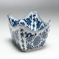 AA Importing 59710 Square Blue And White Bowl
