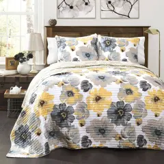 White Yellow Grey Floral 3-Piece Quilt Set for Beds with Pillow Shams