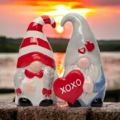 Ceramic Valentine Gnome Salt And Pepper, Fairy Garden D&eacute;cor, Gift for Her, Gift for Mom, Kitchen D&eacute;cor, Valentine&rsquo;s Day D&eacute;cor, Romantic D&eacute;cor