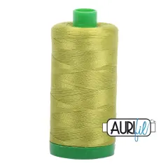 Light Leaf Green (1147) | 40wt Large Spool (1000M / 1094Y) | Aurifil Thread