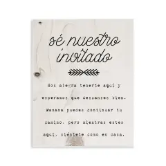 Stupell Industries S&eacute; Nuestro Invitado Aqu&iacute; Wall Plaque Art