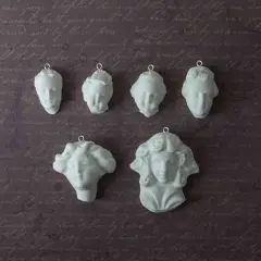 Archival Cast: Facia Familiaris