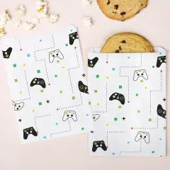Big Dot of Happiness Pixel Video Game Paper Treat Bags, Game Zone Birthday Party Candy Bags, Greaseproof White Paper Sandwich Cookie Bags - 25 Count