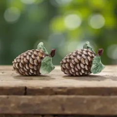 Ceramic Christmas Pine Cone Salt & Pepper Shakers, Home D&eacute;cor, Gift for Her, Gift for Mom, Kitchen D&eacute;cor, Christmas D&eacute;cor
