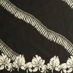 1 Yard Hibiscus Buds Border Fabric Poly Cotton Blend, 45 Inches Width White