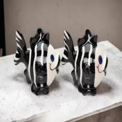 Ceramic Black and White Fish Salt and Pepper Shakers, Home D&eacute;cor, Gift for Her, Gift for Mom, Kitchen D&eacute;cor
