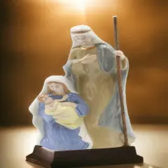 Ceramic Holy Family Nativity Music Box, Home D&eacute;cor, Religious D&eacute;cor, Religious Gift, Church D&eacute;cor, Baptism Gift