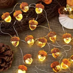 Thanksgiving D&eacute;cor 3D Acorn Decorations