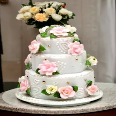 Ceramic Wedding Cake with Rose Flowers Jewelry Box, Wedding D&eacute;cor or Gift, Anniversary D&eacute;cor or Gift, Home D&eacute;cor, Vanity Decor