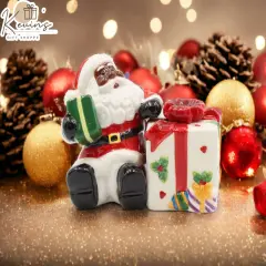 Ceramic African American Santa With Gift Salt And Pepper Shakers, Home D&eacute;cor, Gift for Her, Gift for Mom, Kitchen D&eacute;cor, Christmas D&eacute;cor