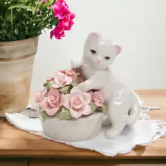 Ceramic Kitten With Flowers Pot Figurine, Home D&eacute;cor, Gift for Her, Gift for Mom, Spring D&eacute;cor, Cat Lover Gift