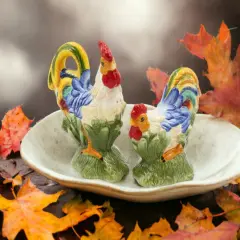 Ceramic Rainbow Rooster Salt And Pepper Shakers, Home D&eacute;cor, Gift for Her, Gift for Mom, Kitchen D&eacute;cor, Dining Table D&eacute;cor, Farmhouse Decor