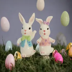 Ceramic Easter Bunny Rabbit Dancing Couple Salt and Pepper Shakers, Home D&eacute;cor, Gift for Her, Gift for Mom, Kitchen D&eacute;cor, Spring D&eacute;cor