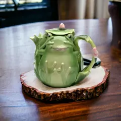 Ceramic Frog Teapot, Gift for Her, Gift for Mom, Tea Party D&eacute;cor, Caf&eacute; D&eacute;cor, Farmhouse Decor, Cottagecore