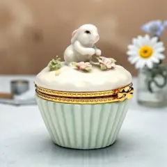 Ceramic Easter Bunny Rabbit Hinge Box, Home D&eacute;cor, Gift for Her, Gift for Mom, Bathroom D&eacute;cor, Spring Decor, Easter Decor