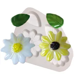 8" x 6.5" x 1.5" - Small Daisies & Leaves Frit Glass Fusing Frit Casting Kiln Mold