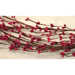 Pip Wispy Garland Red