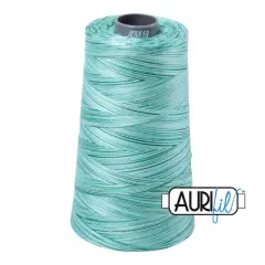 Creme de Menthe - Variegated (4662) | 28wt Cone (3300M / 3609Y) | Aurifil Thread