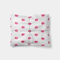 Lips Emoji Gift Wrap